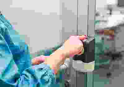image-caption-1---2